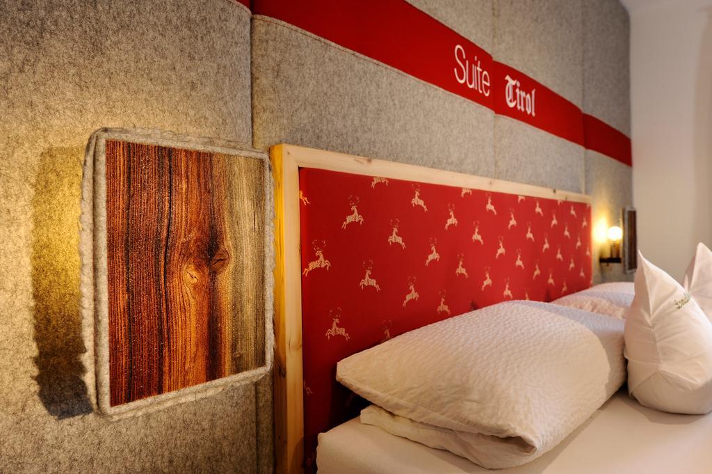 Landhotel Zum Bad Крун Экстерьер фото